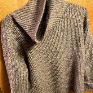 Ann Taylor Multi-Color Chunky Sweater - women's large